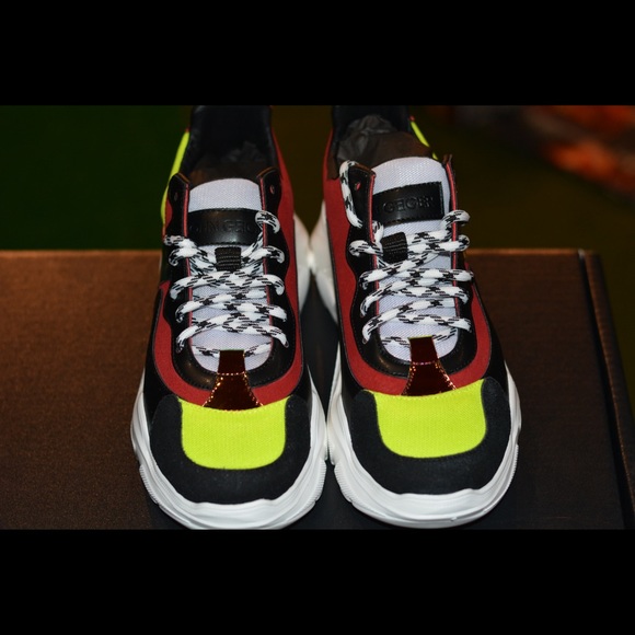 John Geiger 003 Volt - Picture 6 of 6